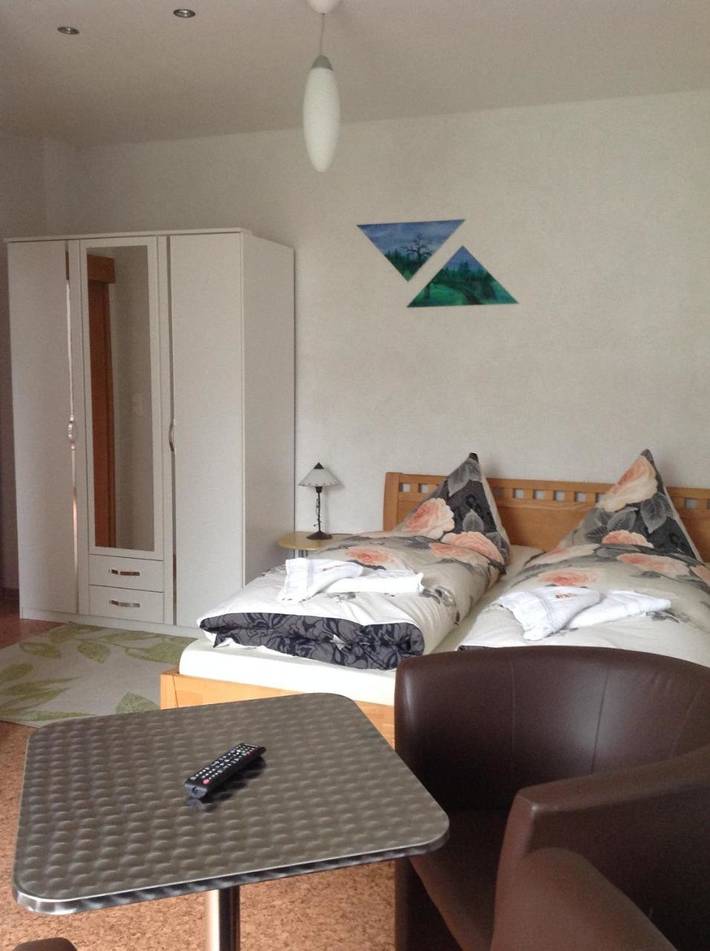 Ferienwohnung für 6 Personen, mit Whirlpool und Sauna sowie Ausblick