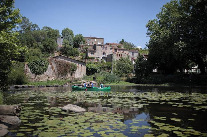 Location de vacances pour 6 personnes, avec Terrasse à Clisson