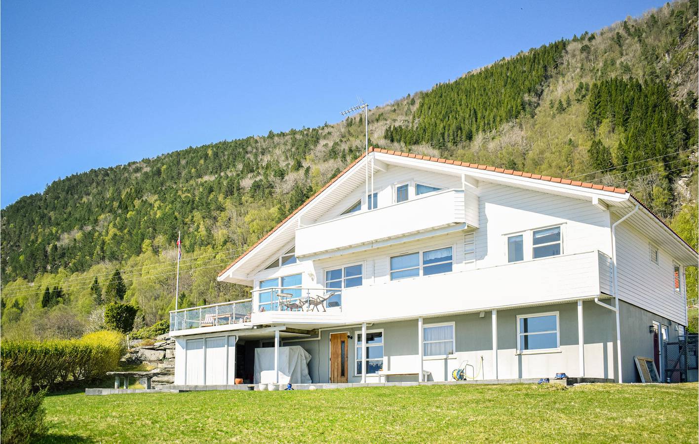 Ferienhaus für 9 Personen mit Terrasse in Sognefjord