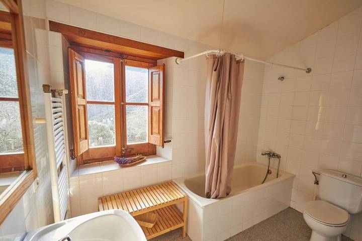 Casa rural para 22 personas, con Terraza además de Jardín y Vistas en Parque natural del Montseny - 2