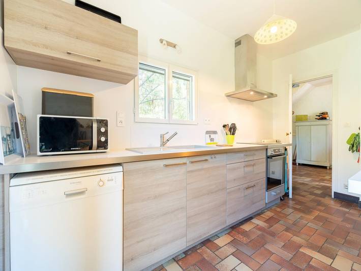 Location de vacances pour 7 personnes, avec piscine et terrasse à Vieussan - 4