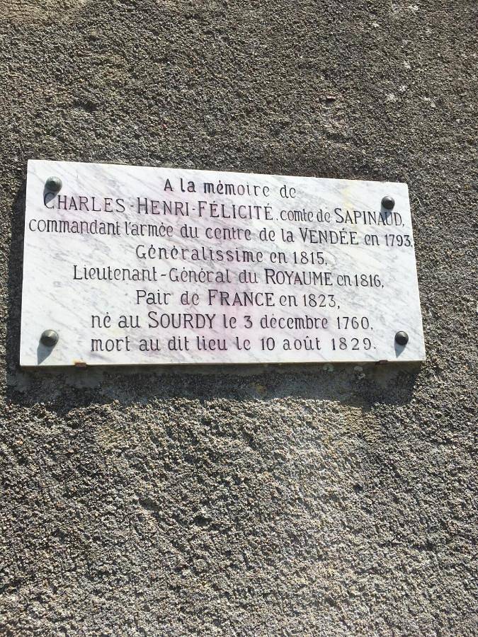 Location de vacances pour 6 personnes, avec jardin et piscine à La Gaubretière - 4