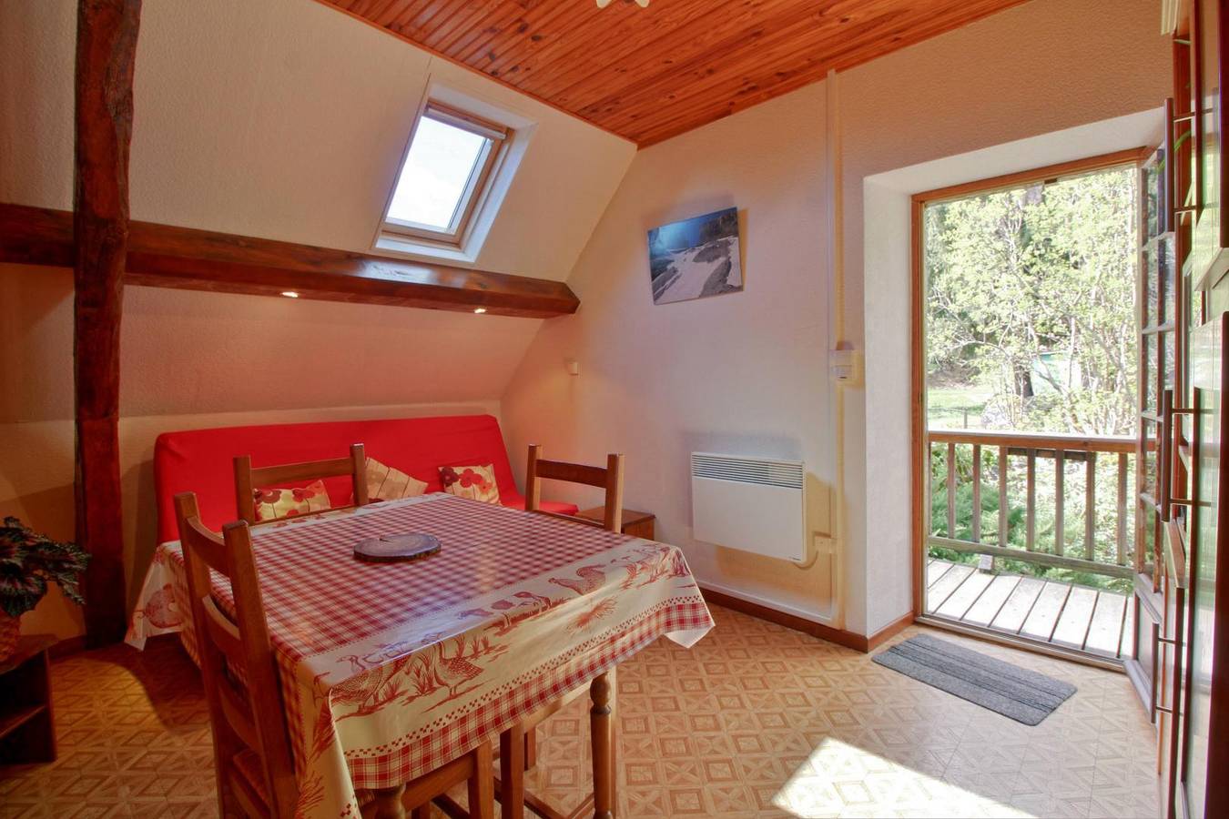 Gîte douillet près d'Ouzous - Parking, TV, Buanderie et WiFi in Gez, Pyrénées