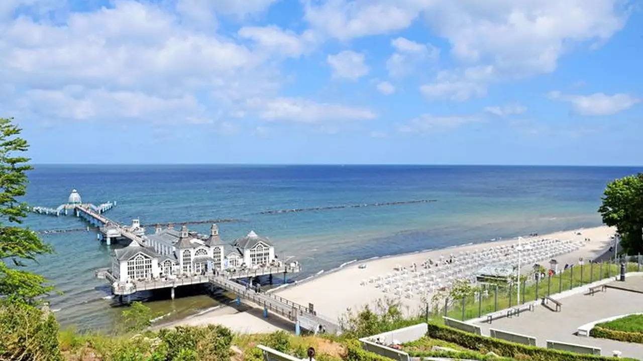 Doppelzimmer für 2 Personen (30 m²) in Sellin (Ostseebad) in Sellin, Rügen