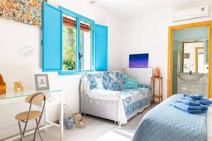 Villa 'Il Giardino' with Private Terrace, Private Garden and Air Conditioning in Ostuni, Salento