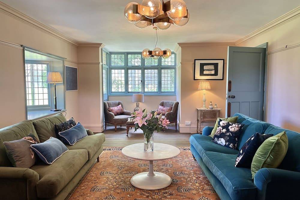Oldestairs House is a much loved family coastal home built in 1910, located in Kingsdown, a beautifu in Kingsdown, Kent