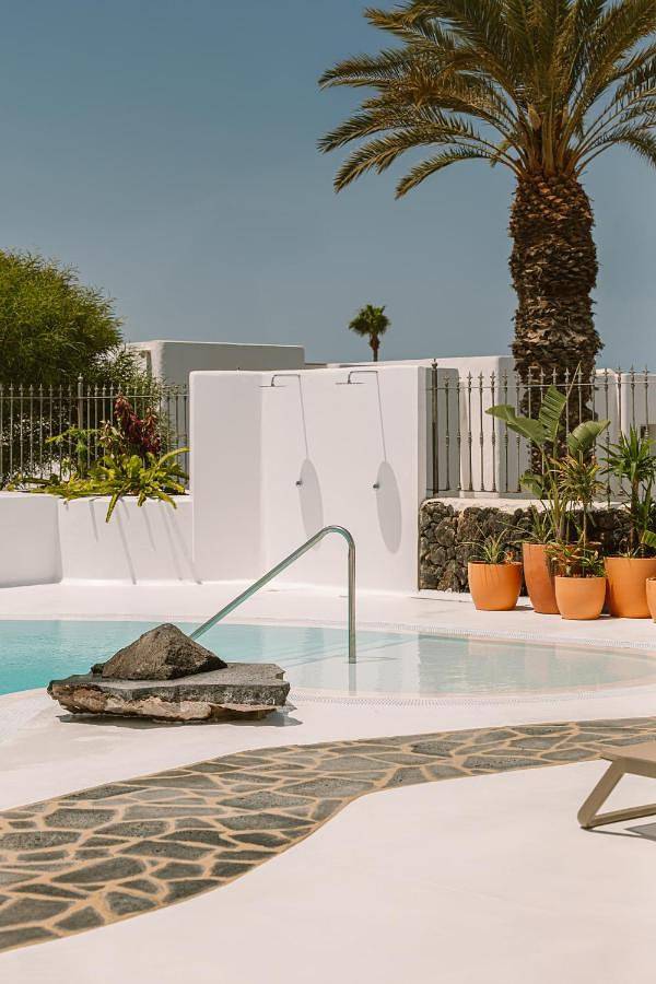 Apartahotel para 3 personas, con jardín y piscina en Puerto del Carmen