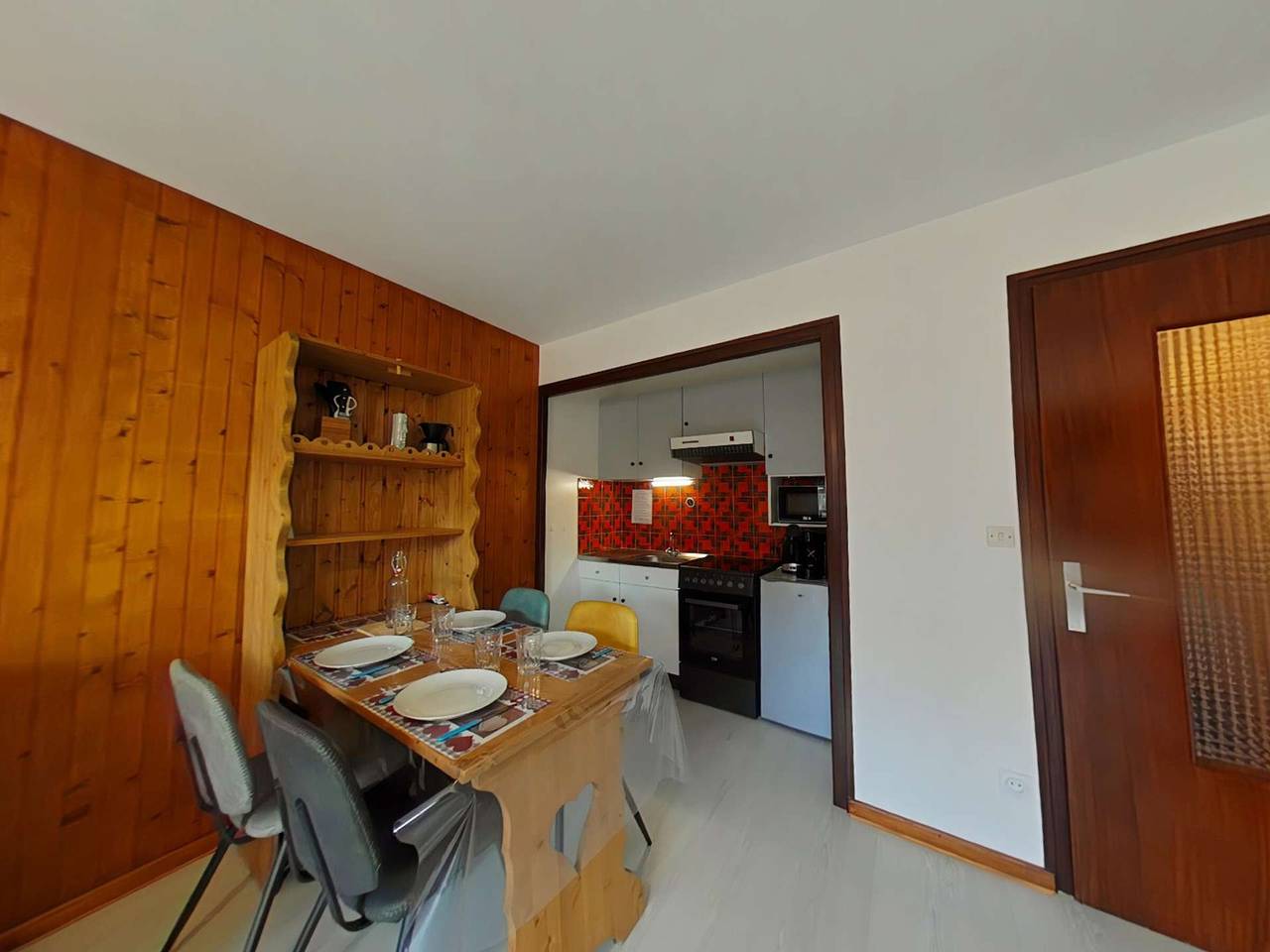 Entire apartment, Renovated studio in Le Grand-Bornand for 4 people in Le Grand-Bornand, Annecy region