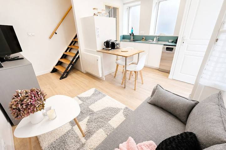 Location de vacances pour 2 personnes, avec Terrasse à L'Isle-d'Espagnac