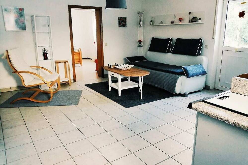 Ganze Wohnung, 76 qm Whg im Eg Haus-Wohlfühloase vor der Haustür in Gladenbach, Naturpark Lahn-Dill-Bergland