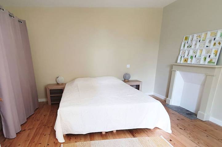 Location de vacances pour 6 personnes, avec terrasse et jardin, animaux acceptés à Charensat - 4