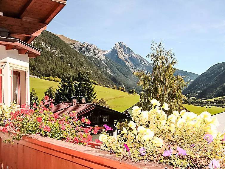 Ganze Wohnung, 5 Zimmer 8 Personen in Lechtaler Alpen, Pettneu am Arlberg