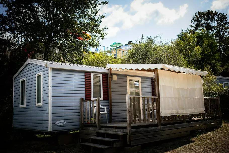 Mobil home 3 pièces 4 personnes in Gourdon, Lot