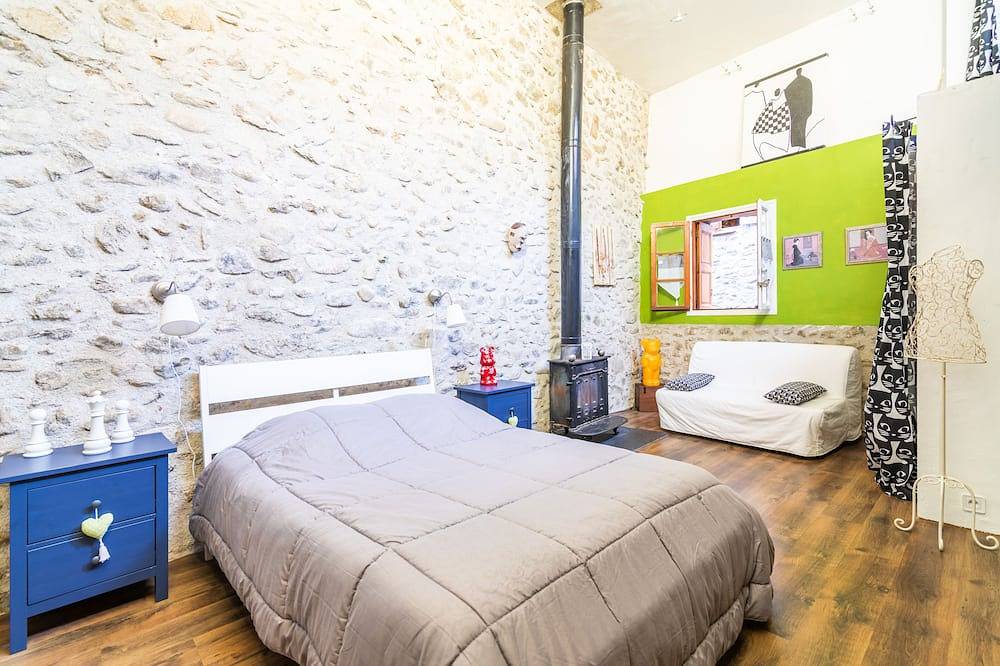 Maison 3 chambres - 2 salons - 160M² - Terrasses M² in Marquixanes, Région de Prades
