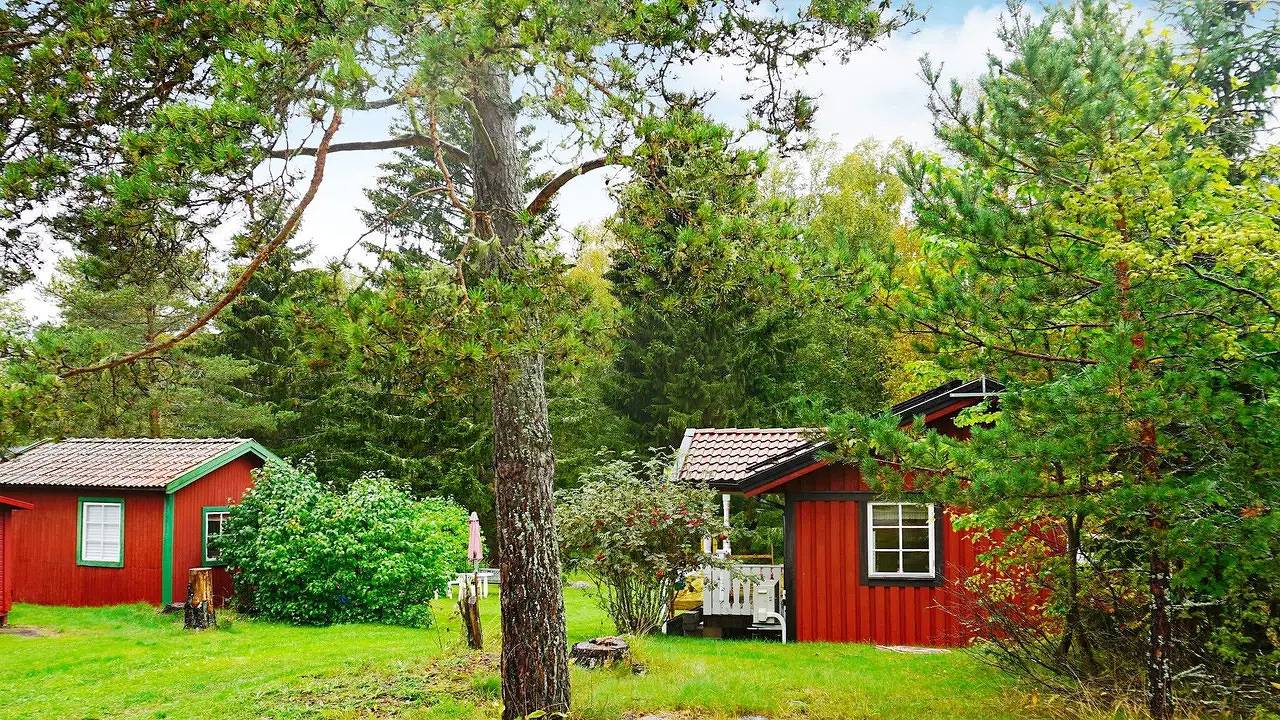 Vacation house for 5 people with terrace in Östhammar, Uppsala