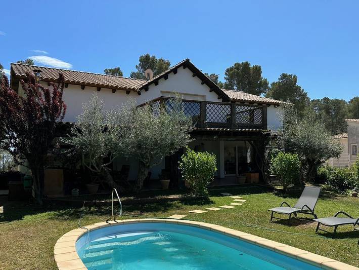 Casa rural para 10 personas, con Terraza además de Jardín y Piscina en Pals