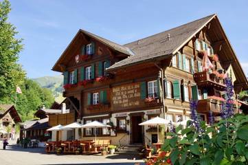 Hôtel pour 2 personnes, avec terrasse et vue dans Gstaad