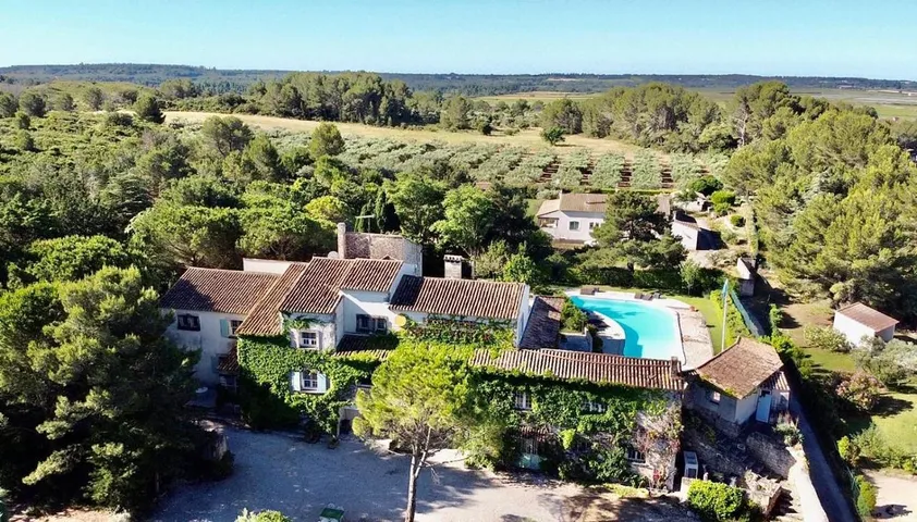 Apartamento de vacaciones para 3 personas, con piscina además de vistas y jardín - 1