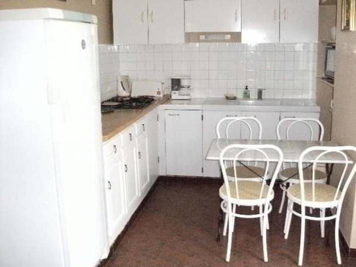 Location de vacances pour 6 personnes, avec terrasse à Saint-Vincent-du-Lorouër - 2