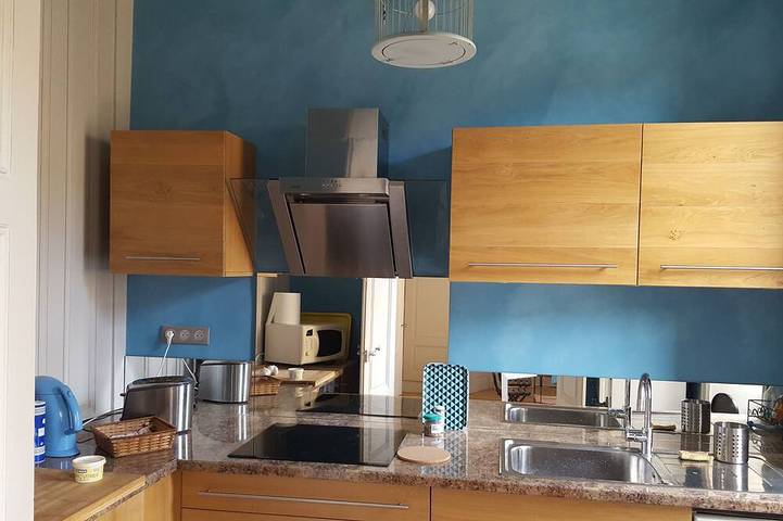 Gîte pour 6 personnes, avec jardin et piscine à Amplepuis - 3