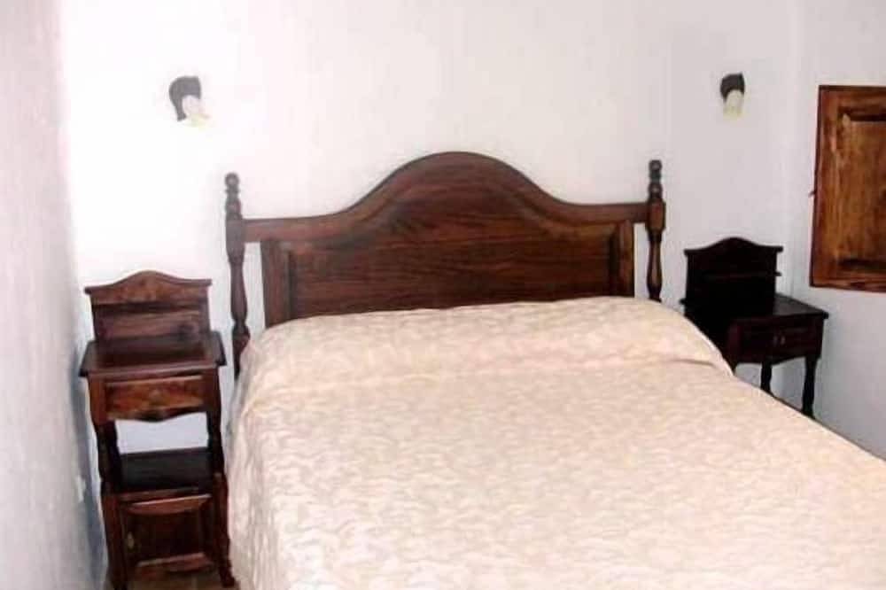 Casa rural (alquiler íntegro) La Venta con patio manchego  . Admite mascotas. in El Toboso, Provincia de Toledo