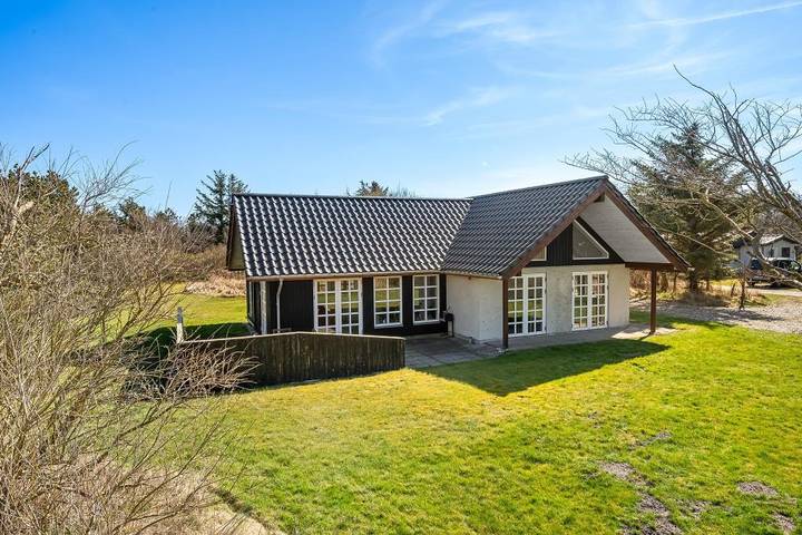 Villa pour 6 personnes, avec balcon/terrasse et jacuzzi, animaux acceptés - 1