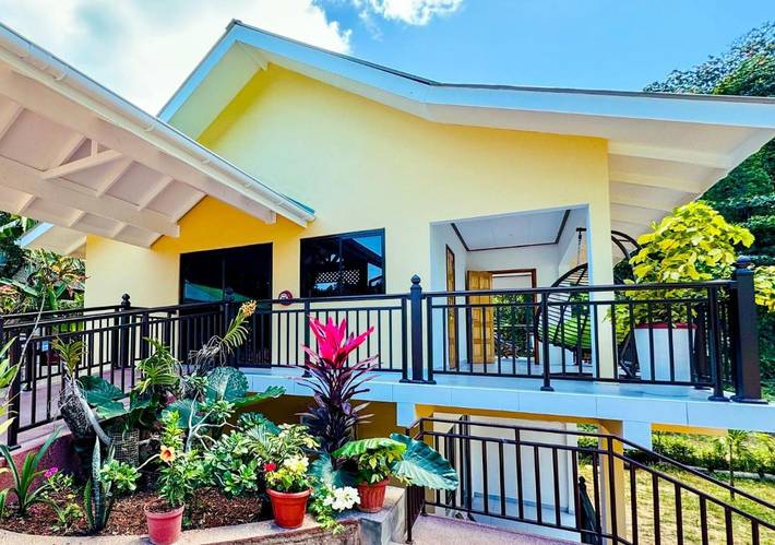 Gästehaus für 2 Personen, mit Ausblick und Garten auf den Seychellen