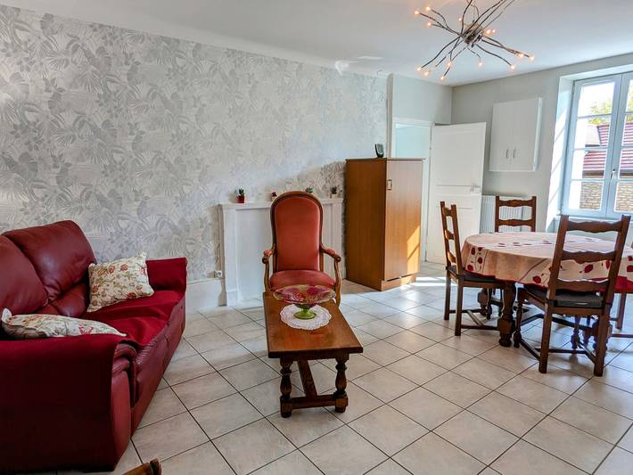 Renovierte Wohnung mit Parkplatz, Garten und Wlan in Marsannay-la-Côte in Marsannay-la-Côte, Dijon und Umgebung