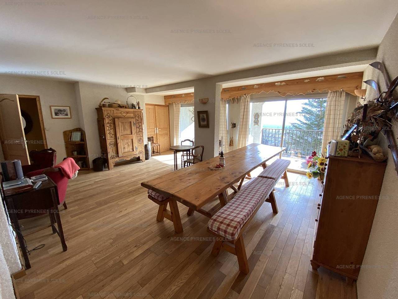 Appartement entier, Appartement spacieux vue montagne - 9 pers. in Les Angles, Parc naturel régional des Pyrénées catalanes