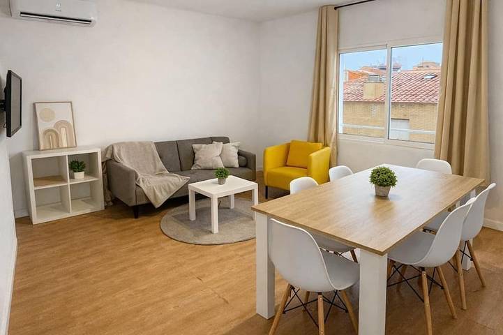 Ferienwohnung für 7 Personen, mit Balkon - 1