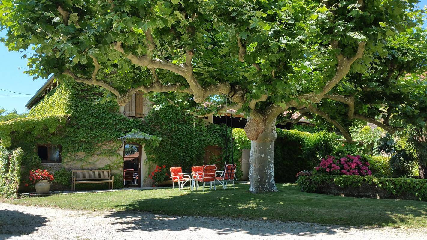 Mistral 2 in Charmes-sur-l'Herbasse, Región de Valence