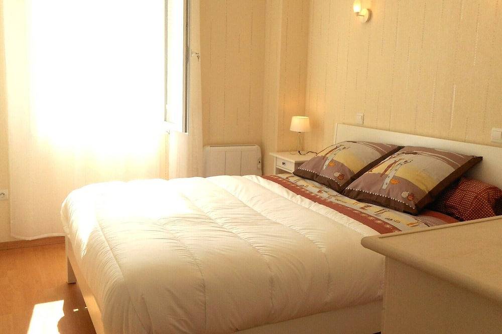 In Vichy, charming town house 50m from the parks and the Allier in Vichy, Vichy region