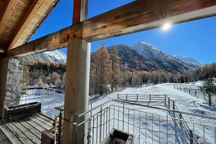 Ferienwohnung für 6 Personen, mit Balkon in Pontresina
