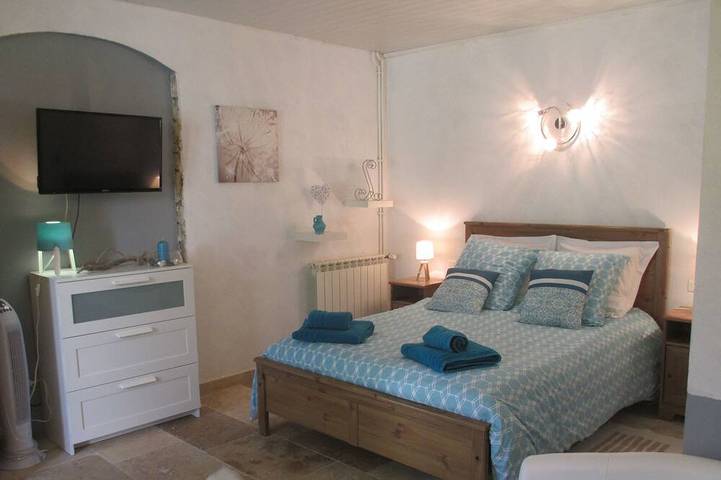 Gîte pour 2 personnes à Noves - 2