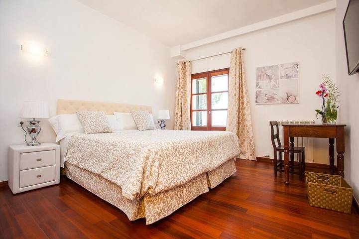 Villa für 10 Personen, mit Terrasse und Garten sowie Whirlpool in Palma - 3