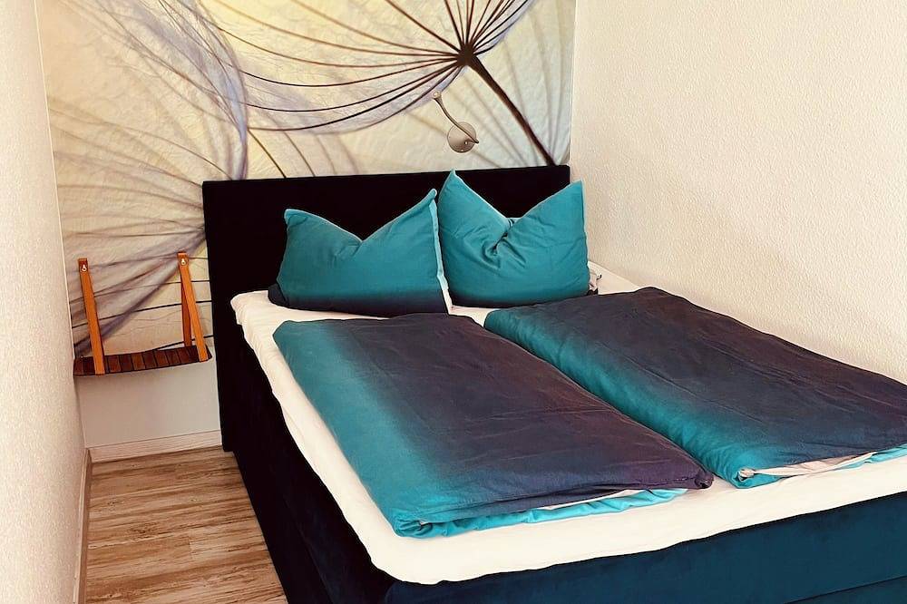 Ganze Wohnung, Gemütliche Ferienwohnung am Ringpark in Würzburg, Fränkisches Weinland