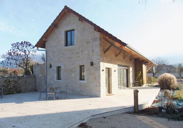 Maison d’hôte pour 6 personnes, avec piscine et jardin à Yenne
