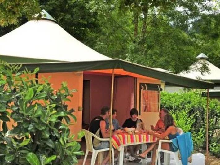 Tente pour 4 personnes, animaux acceptés dans Occitanie - 3
