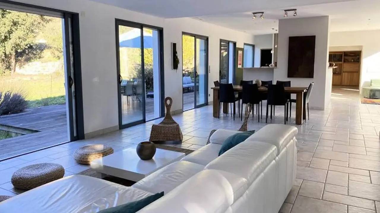 Ganze Ferienwohnung, Ferienwohnung für 12 Personen (250 m²) in Armissan in Armissan, Côte d'Améthyste