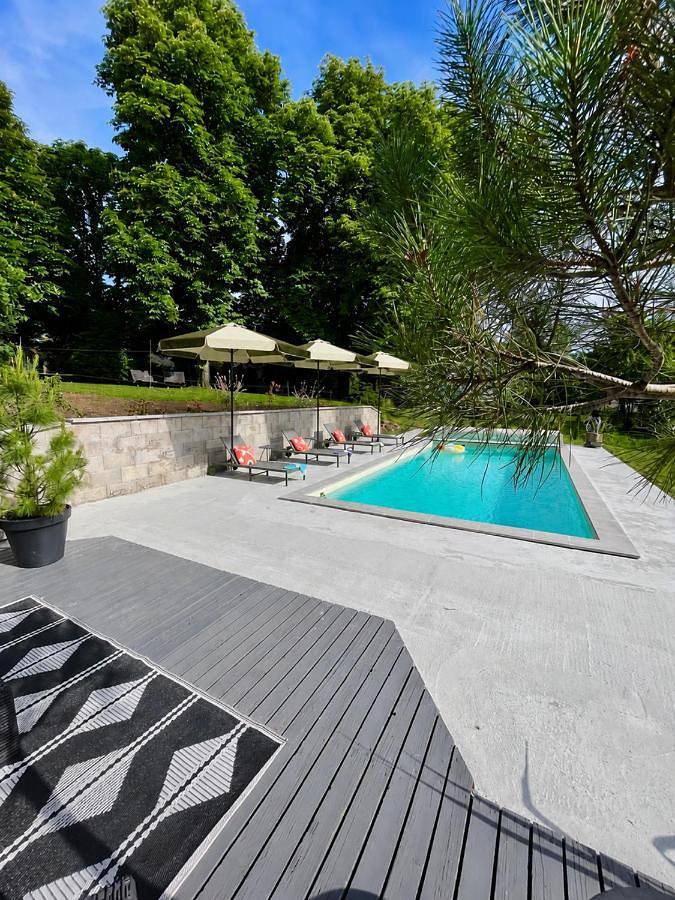 Location de vacances pour 8 personnes, avec piscine ainsi que jardin et vue, adapté aux familles à Bussière-Badil - 3