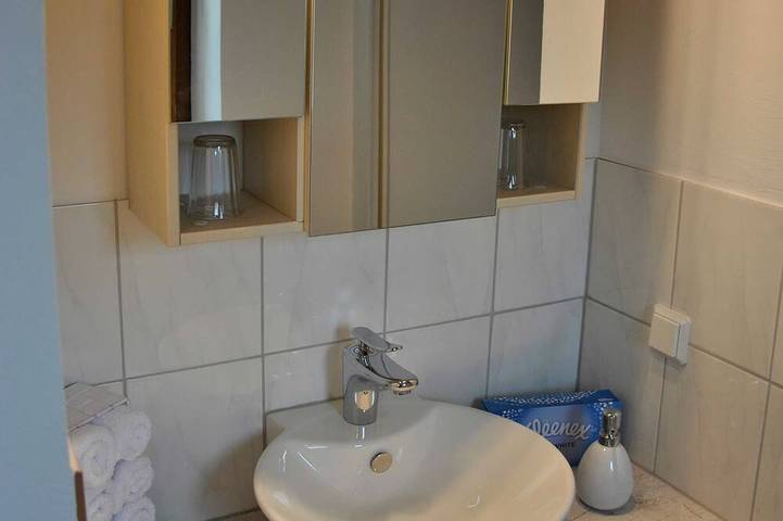Ferienwohnung für 4 Personen, mit Garten in Fritzlar - 3