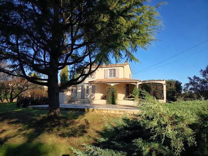 Location de vacances pour 6 personnes, avec piscine ainsi que terrasse et vue à Ribaute-les-Tavernes - 3