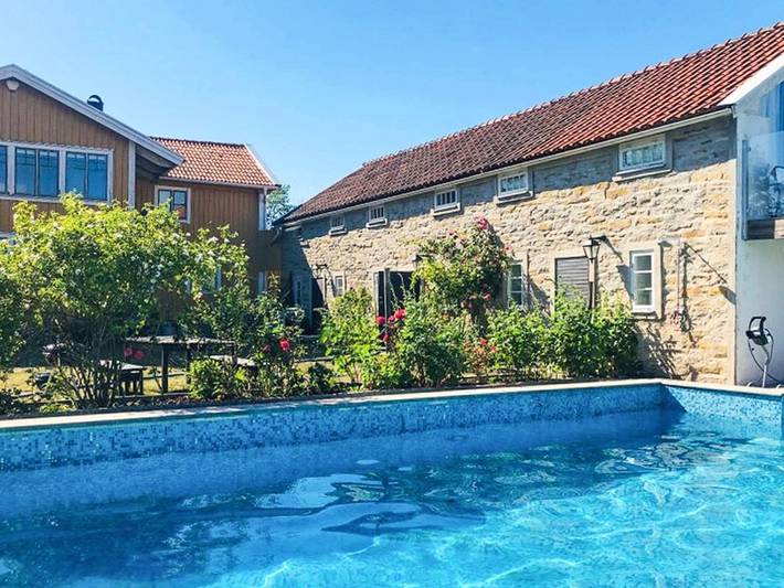 Ferienhaus für 4 Personen, mit Terrasse und Garten sowie Pool auf Öland