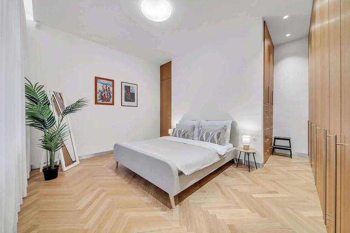 Ganze Wohnung, Spacious Stylish Apartment in City Centre in Bratislava, Bratislava und Umgebung