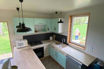 Gîte pour 4 personnes, avec jardin et piscine à Doissat