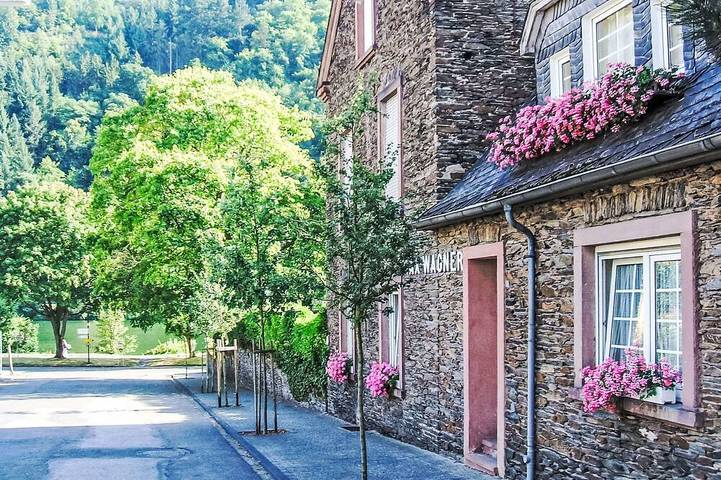 Ferienhaus für 5 Personen, mit Balkon/Terrasse und Terrasse, mit Haustier in Traben-Trarbach
