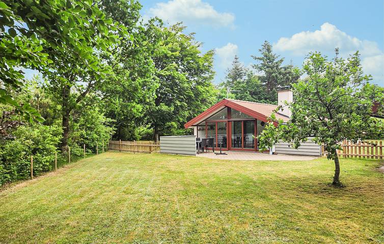 Ferienhaus für 5 Personen, mit Terrasse und Garten in Nørhede Vest