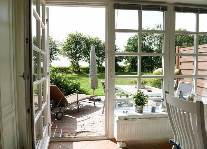 Ferienhaus für 4 Personen, mit Terrasse und Garten in Witsum