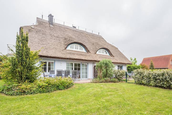 Ferienhaus für 9 Personen, mit Garten und Balkon in Wiek