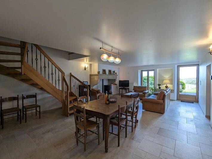 Location de vacances pour 6 personnes, avec terrasse, animaux acceptés à Buxières-sous-les-Côtes - 2